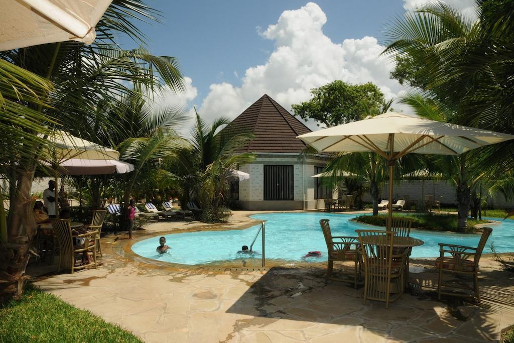 Lotfa Resort Diani Диани-Бич Экстерьер фото