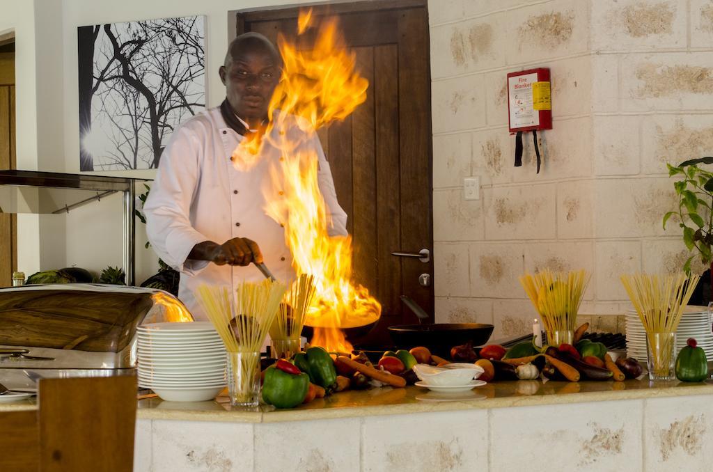 Lotfa Resort Diani Диани-Бич Экстерьер фото